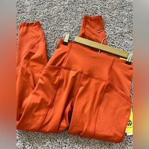 All in motion NWT womans orange 7/8 leggings size S